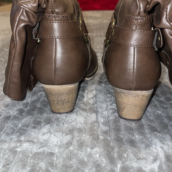 Cambridge Select Women's Pull-On Country Western Style Cowboy Boots.  Size 7 - Picture 10 of 14